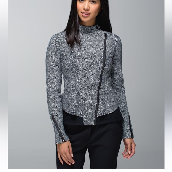 lululemon athletica Tops - Lululemon Bust A Move Jacket in Plush Metal Black Ghost